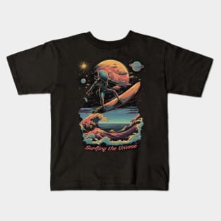 Alien surfing 88073 Kids T-Shirt